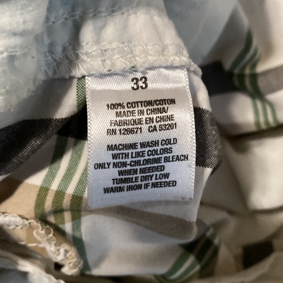 Aeropostale cream and brown plaid shorts 33 inch waist - Picture 4 of 6